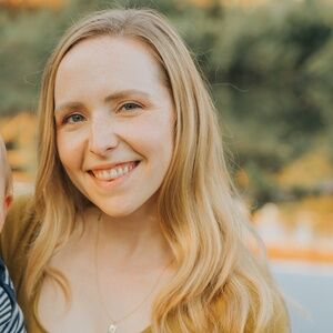 Meet your Posher, Elizabeth